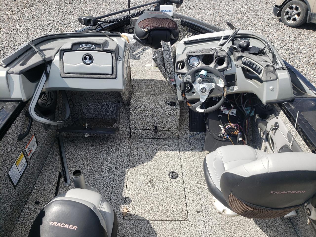 Tracker Boat Image 5