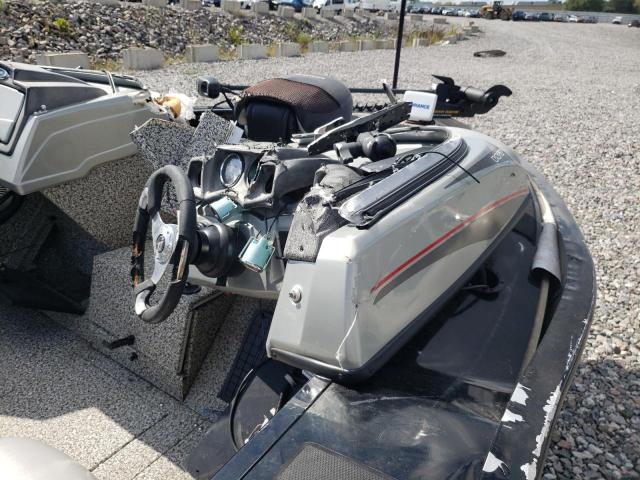 Tracker Boat Image 3