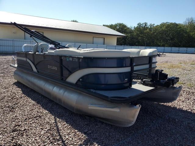 Salvage Slyvan Pontoon