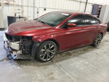  Salvage Chrysler 200