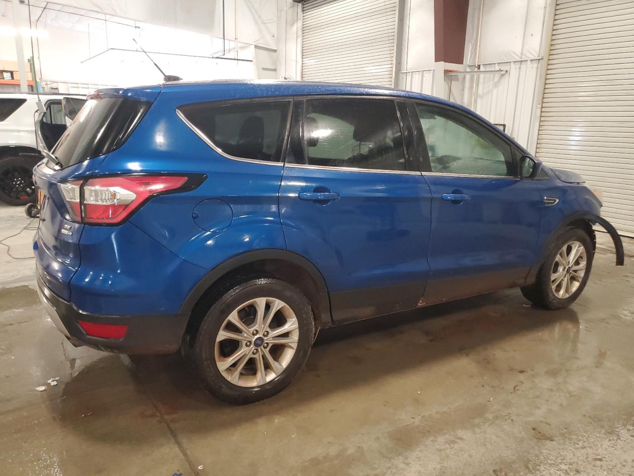 Ford Escape Se Image 2