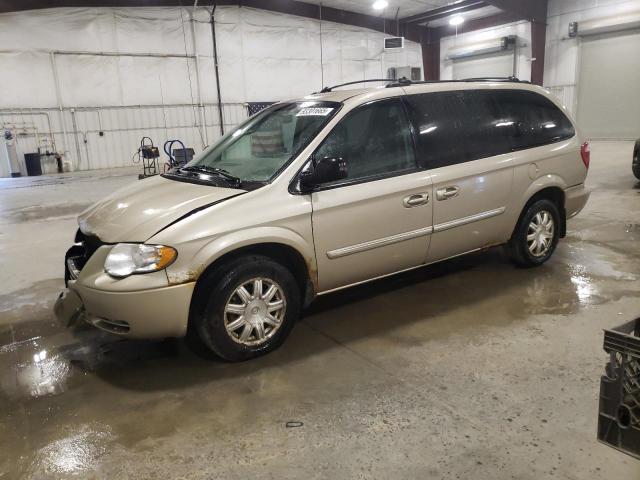  Salvage Chrysler Minivan