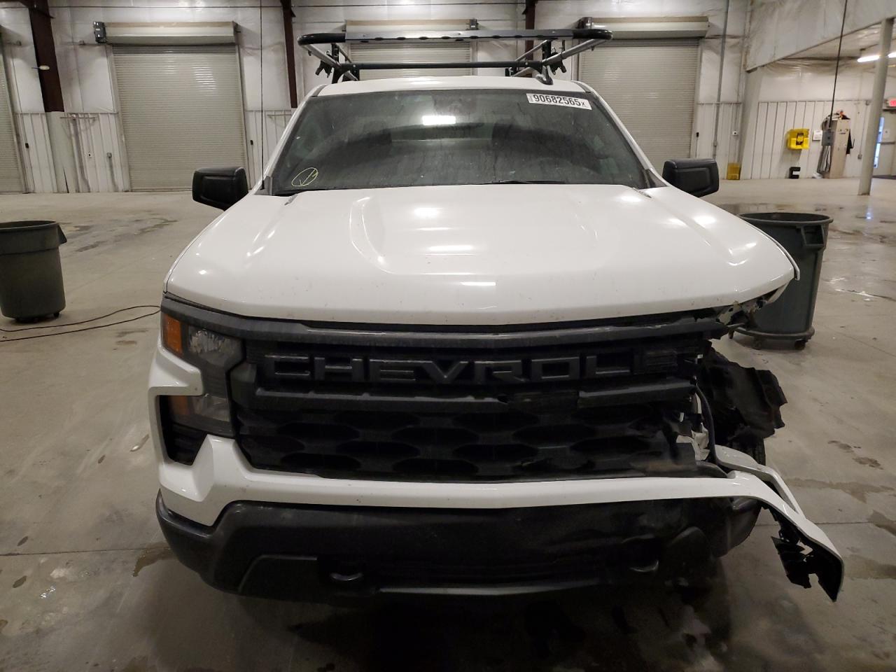 Chevrolet Silverado C1500 Image 9