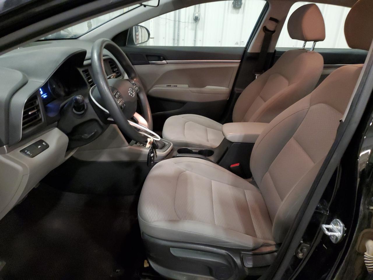 Hyundai ELANTRA Se Image 3