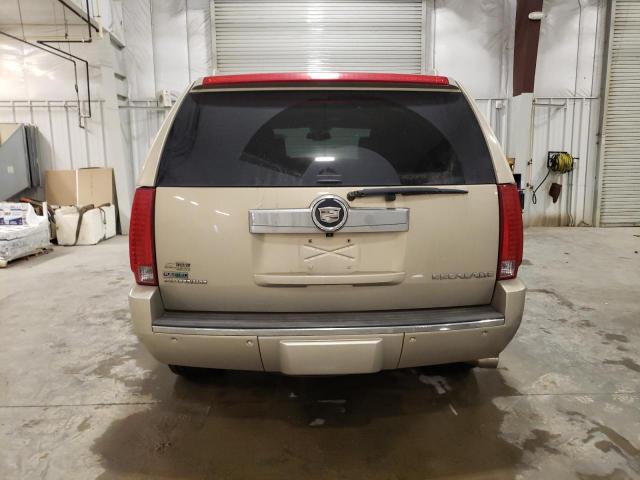Cadillac Escalade Platinum Image 13