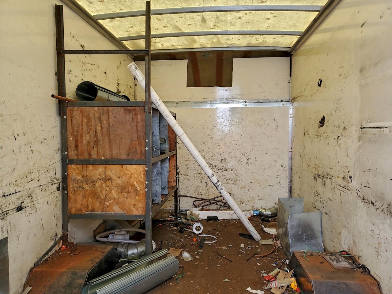 GMC Savana Cutaway G3500 Image 9