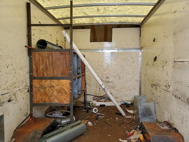 GMC Savana Cutaway G3500 Image 9