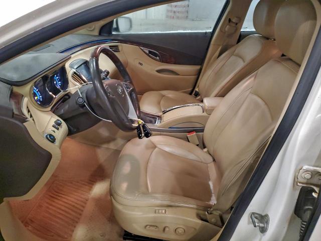 Buick LaCrosse Premium Image 3