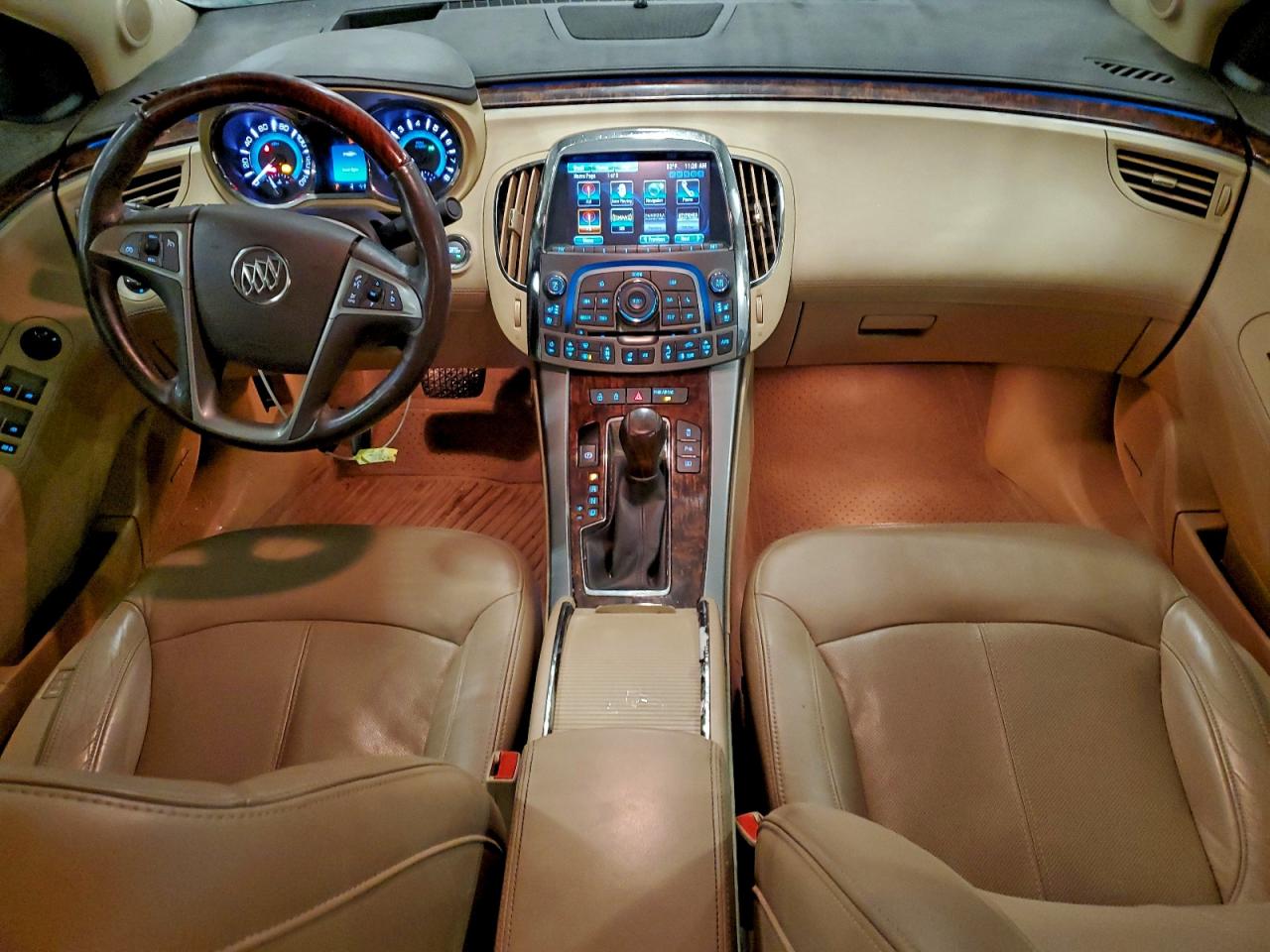 Buick LaCrosse Premium Image 9