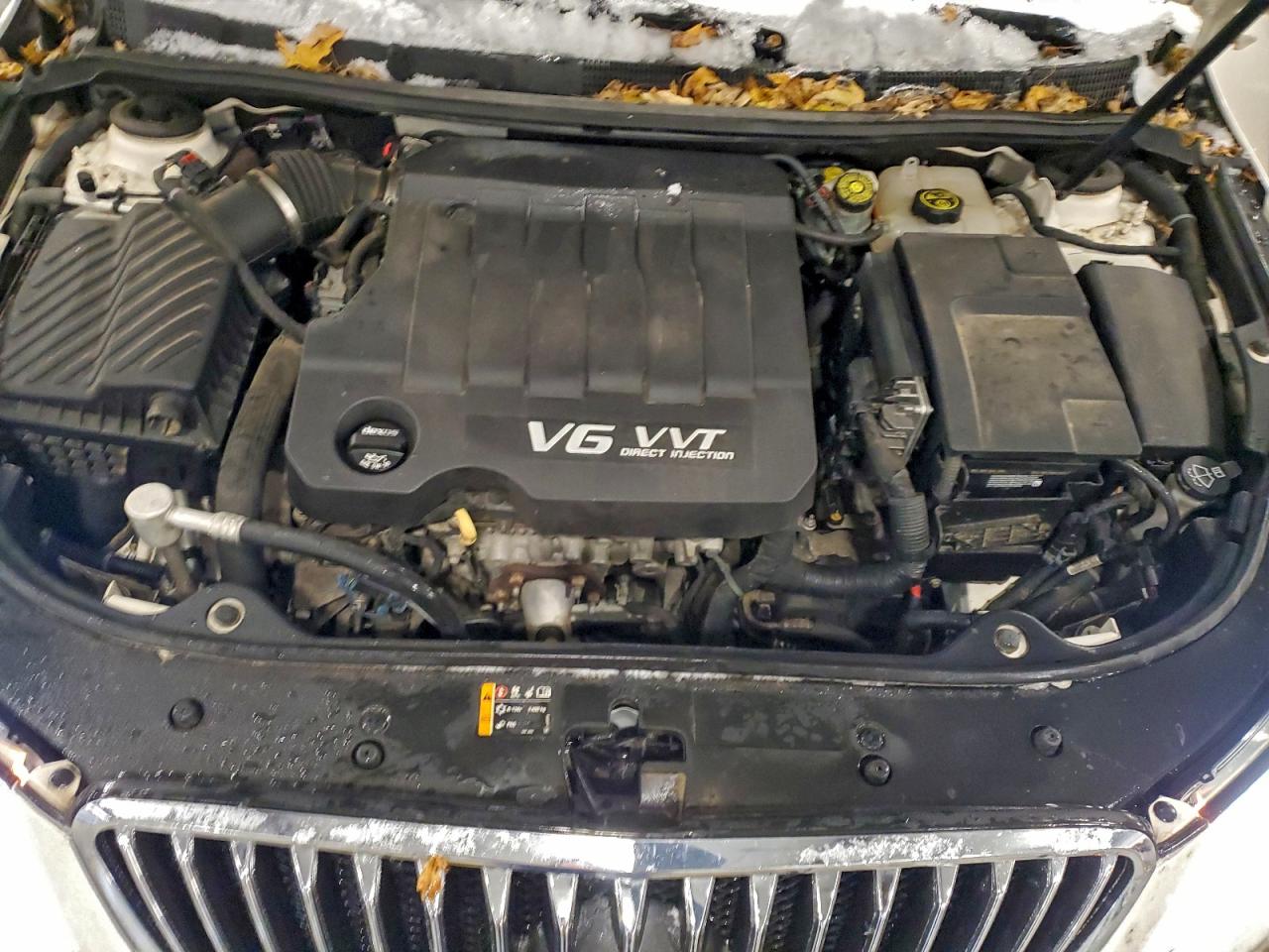 Buick LaCrosse Premium Image 6