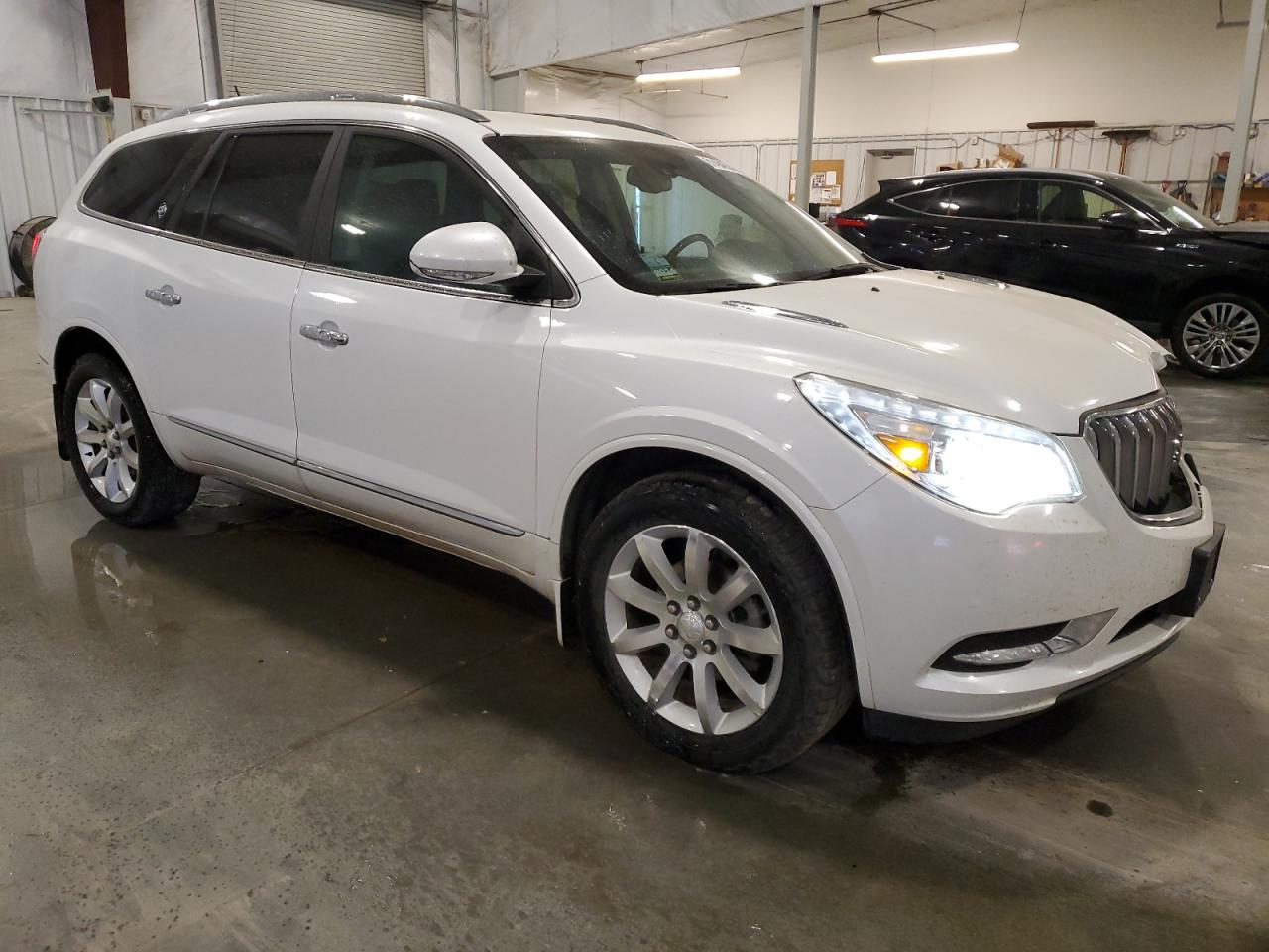 Buick Enclave Image 5