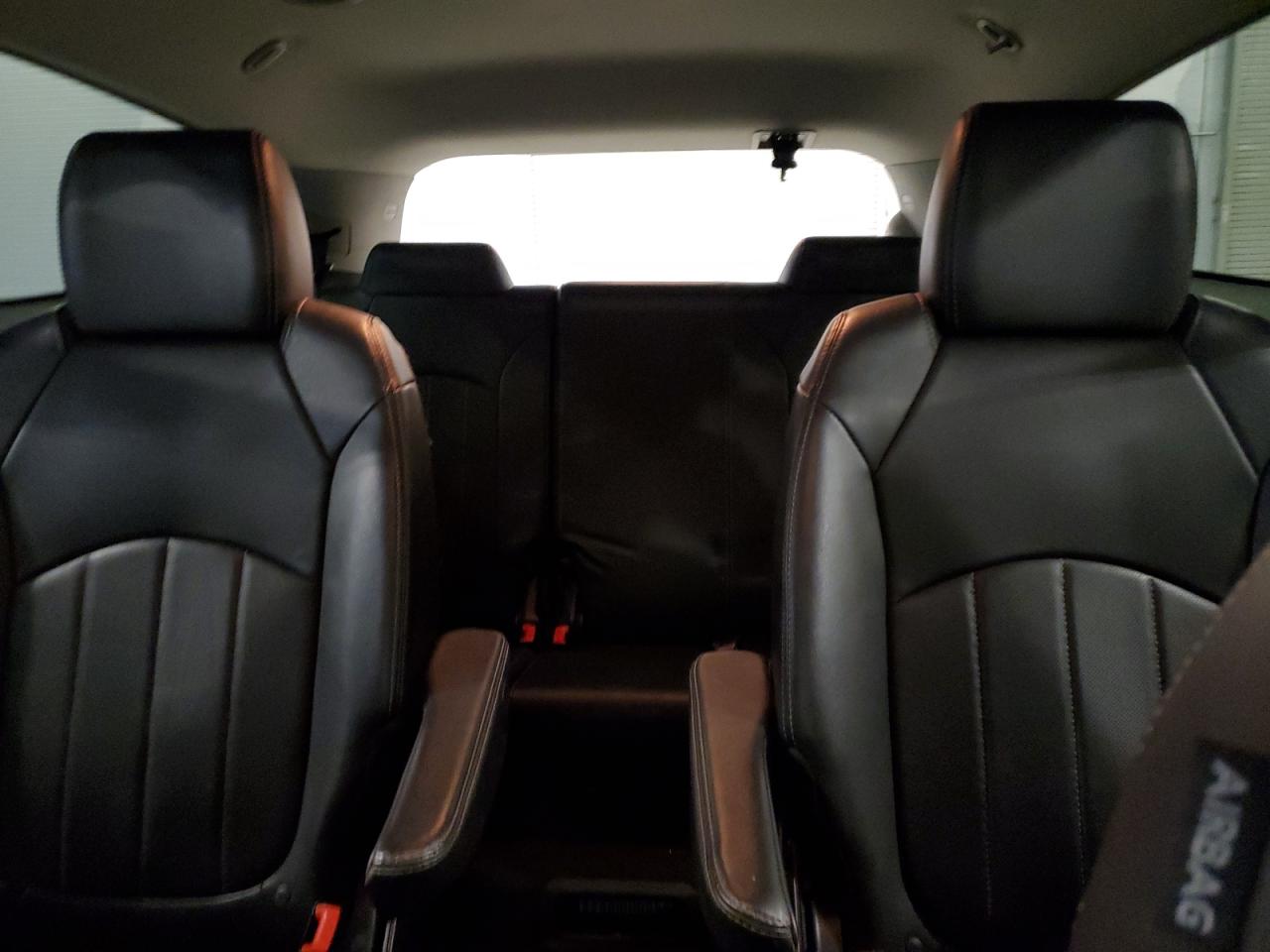 Buick Enclave Image 10