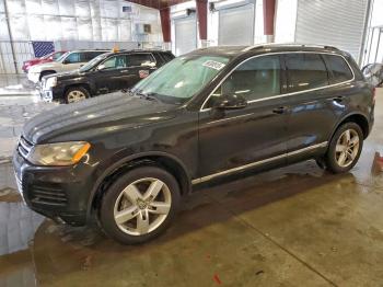  Salvage Volkswagen Touareg