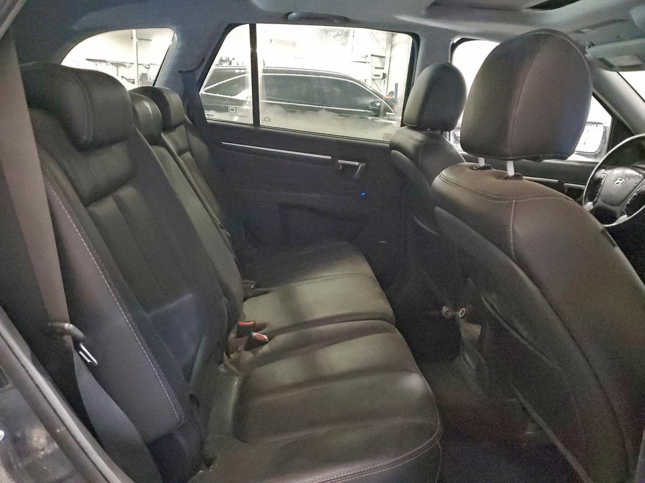 Hyundai SANTA FE Se Image 7