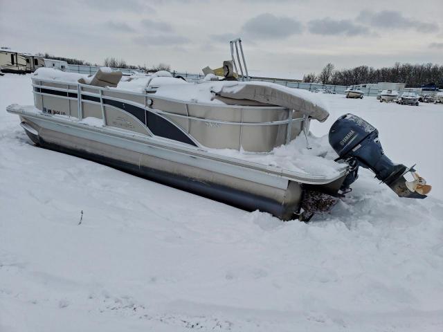 Beni Pontoon Image 5