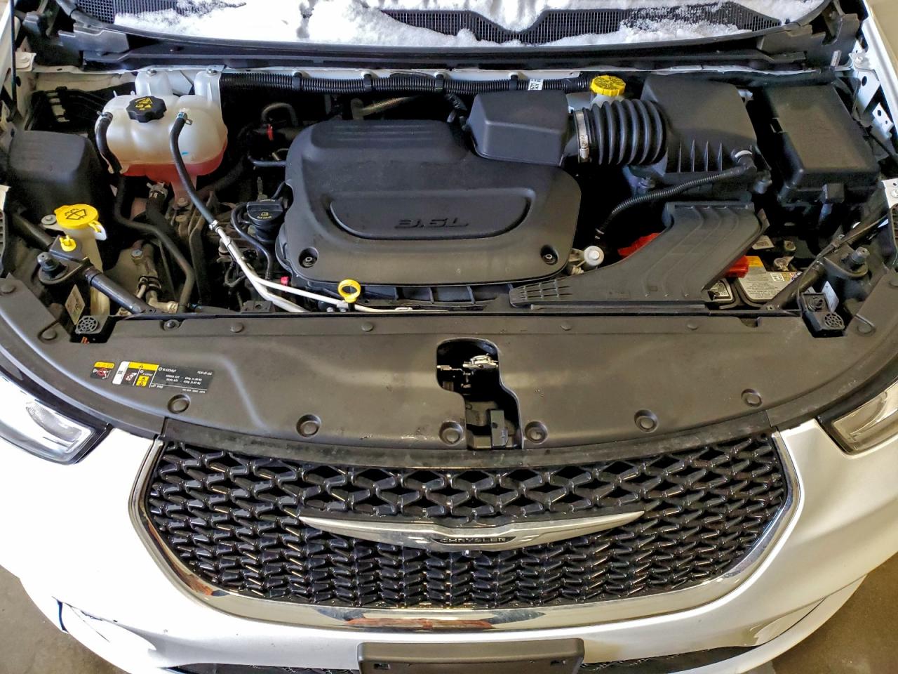 Chrysler Pacifica Select Image 13