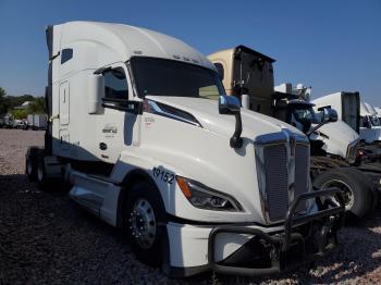  Salvage Kenworth Constructi