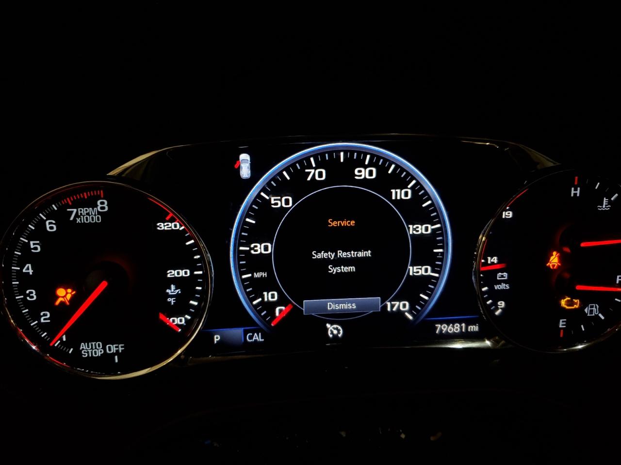 GMC Acadia Denali Image 2