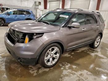  Salvage Ford Explorer