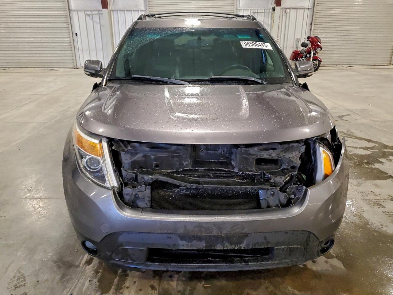 Ford Explorer Limited Image 2