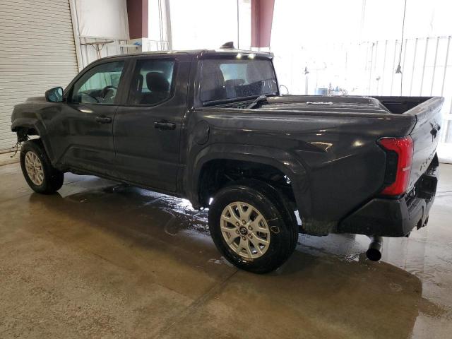 Toyota Tacoma Double Cab Image 3