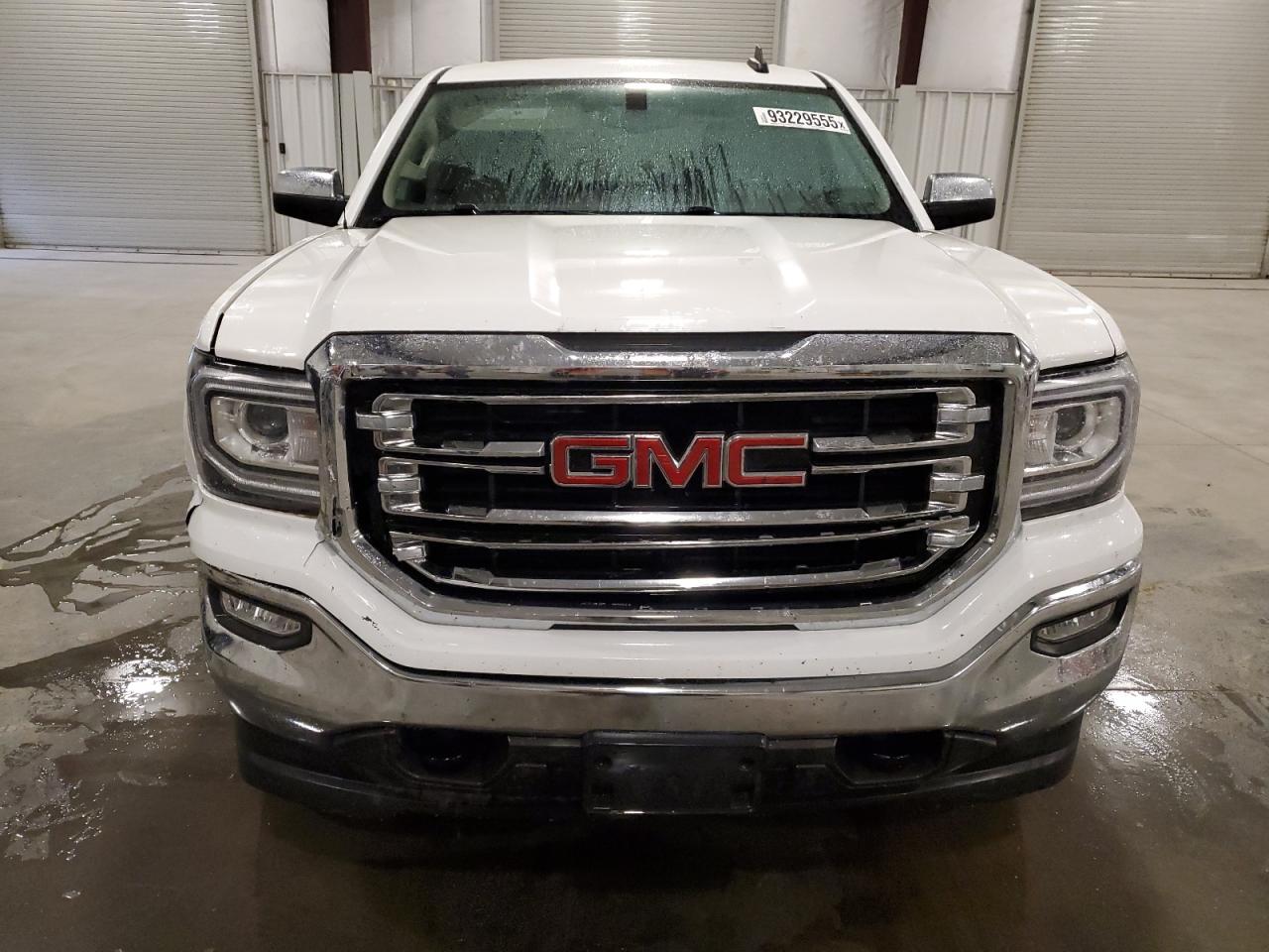 GMC Sierra K1500 Slt Image 3