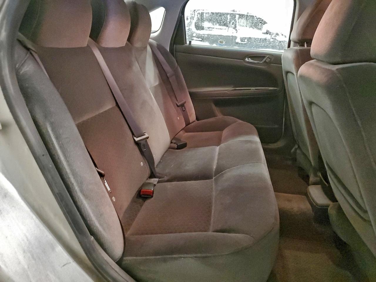 Chevrolet Impala Lt Image 10