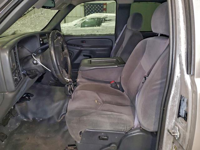 GMC Sierra K2500 Heavy Duty Image 12