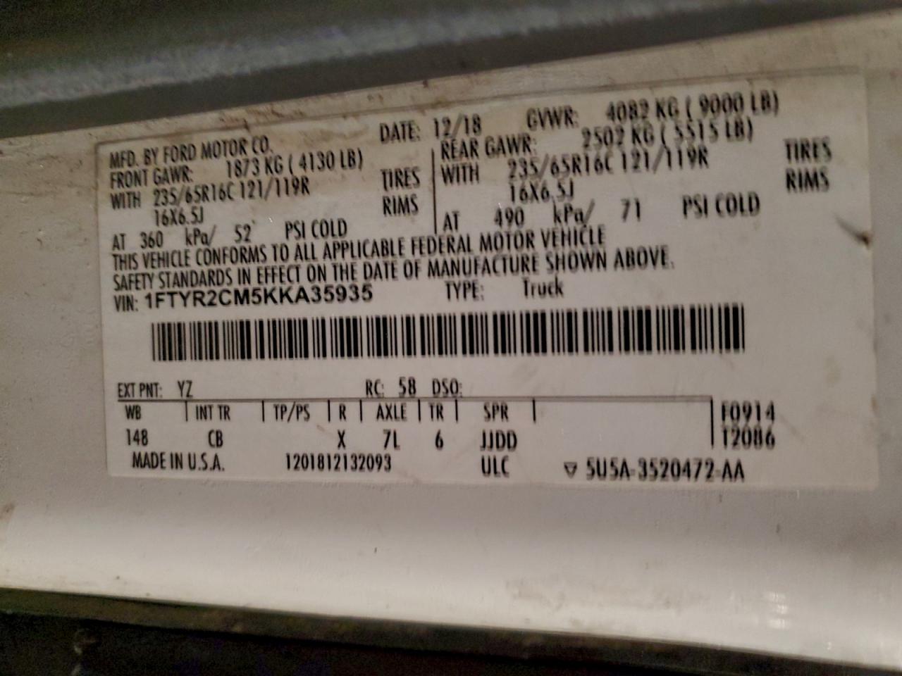 Ford Transit T-250 Image 13