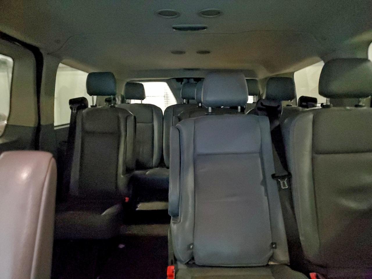 Ford Transit T-150 Image 8