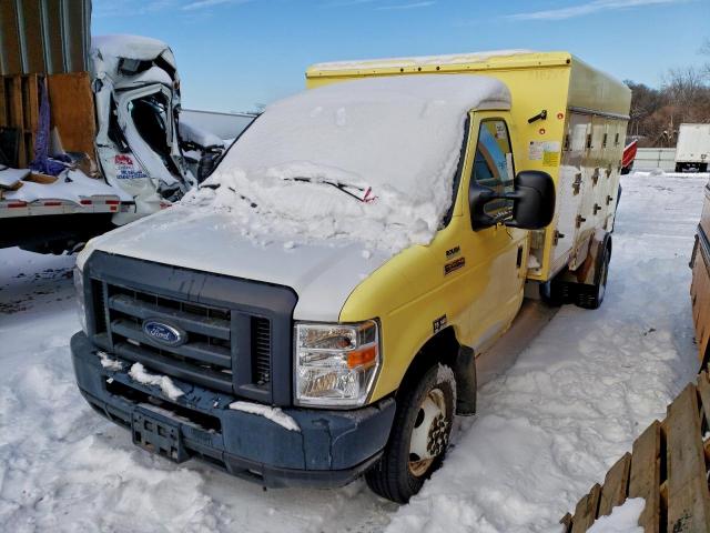  Salvage Ford Econoline
