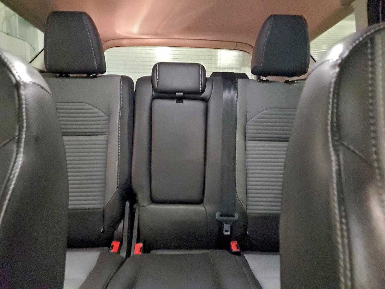 Ford Escape Se Image 9