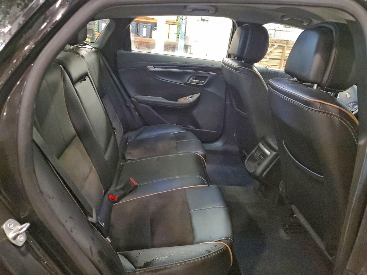 Chevrolet Impala Lt Image 10