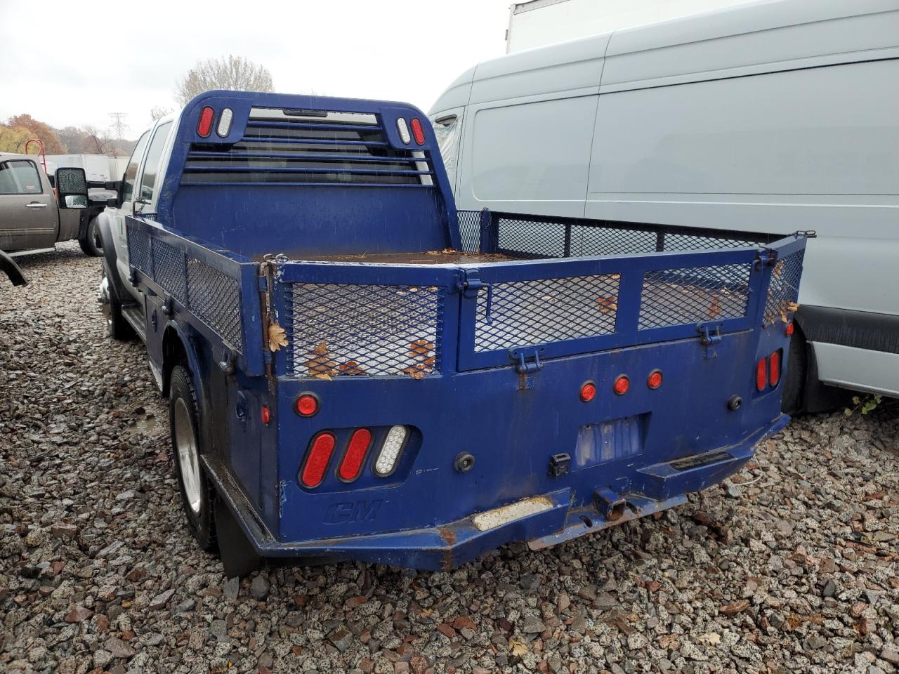 Ford F-550 Super Duty Image 7