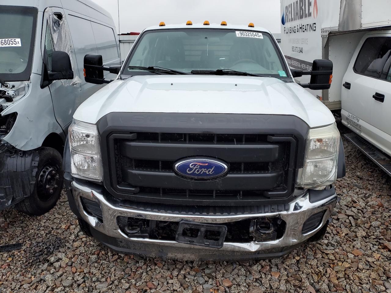 Ford F-550 Super Duty Image 2