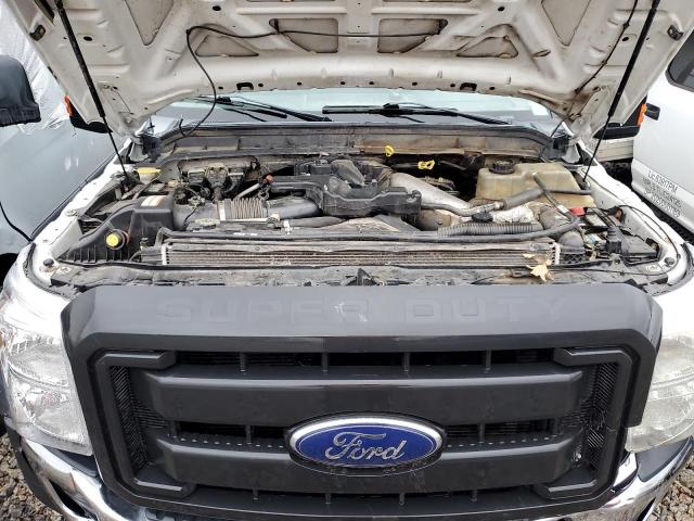 Ford F-550 Super Duty Image 9