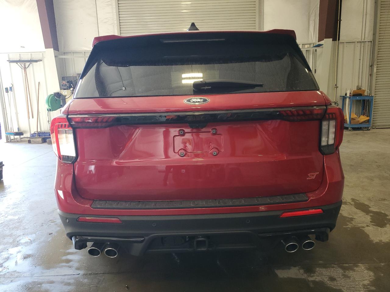 Ford Explorer St Image 2