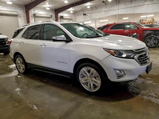 Chevrolet Equinox Premier Image 8