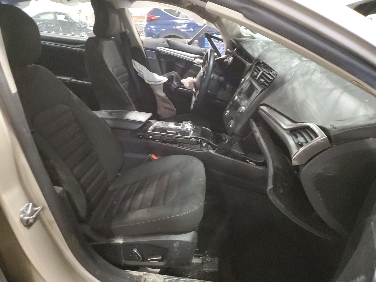 Ford Fusion Se Image 3