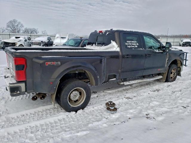 Ford F-350 Super Duty Image 3