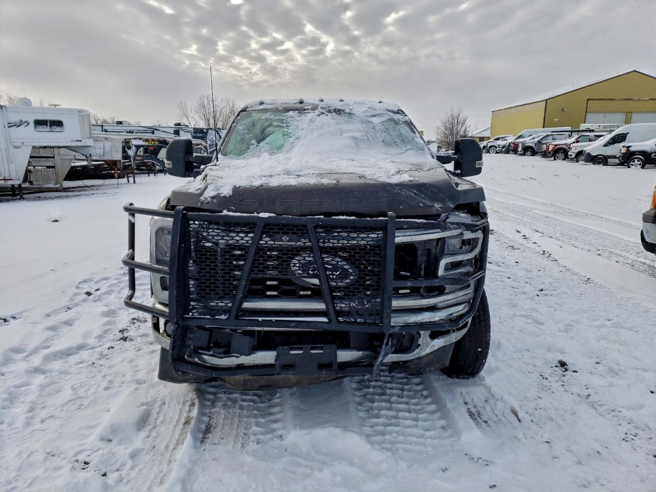 Ford F-350 Super Duty Image 12