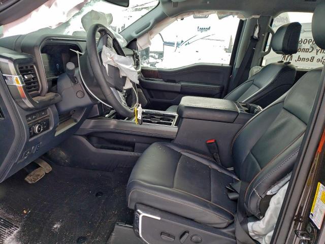 Ford F-350 Super Duty Image 5