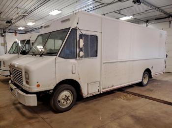  Salvage Freightliner Chassis M