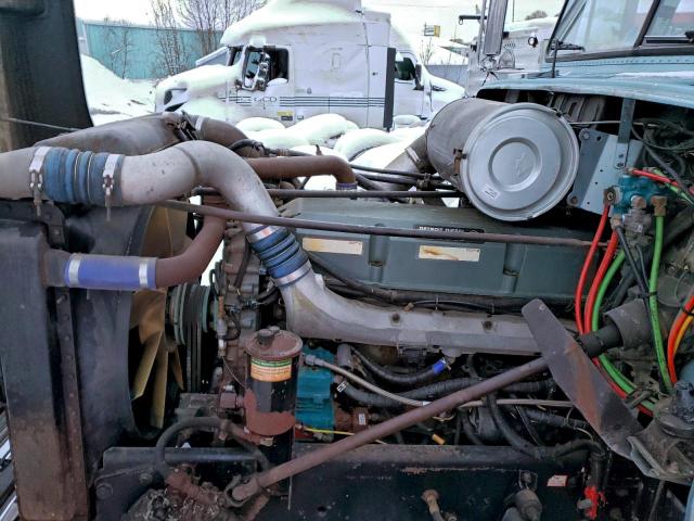 Freightliner Convention Fld120 Image 5