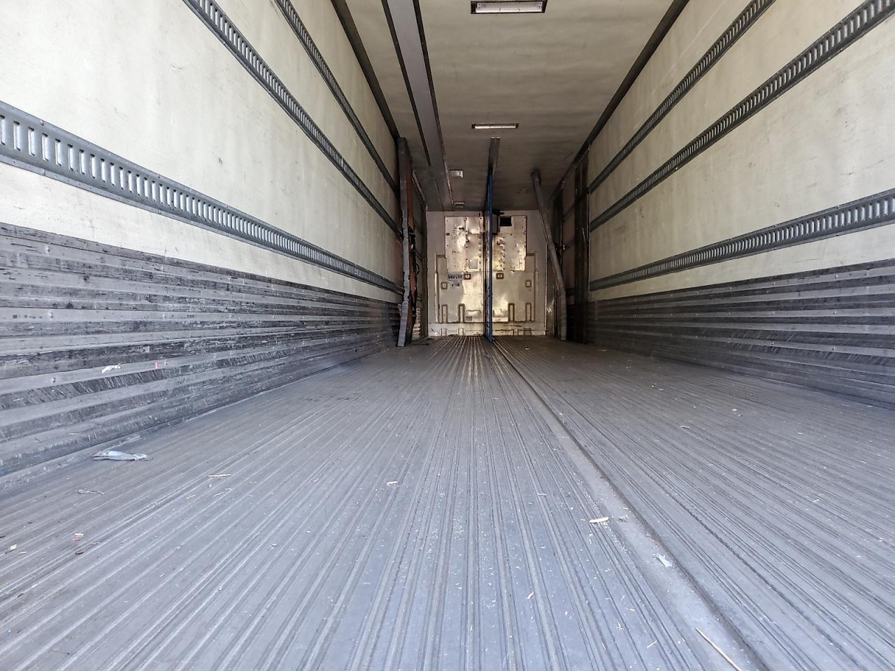 Utility Reefer Image 3