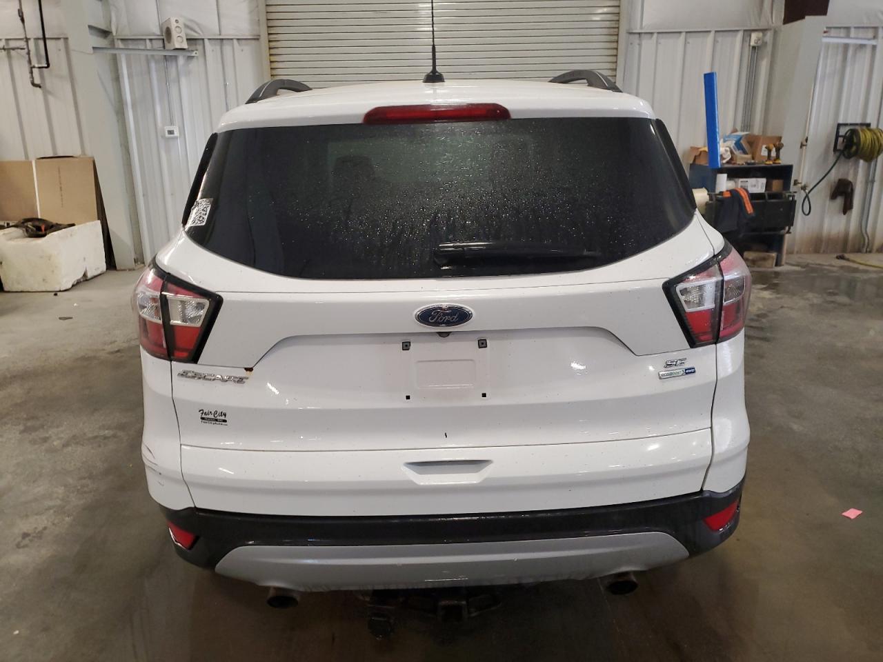 Ford Escape Se Image 10