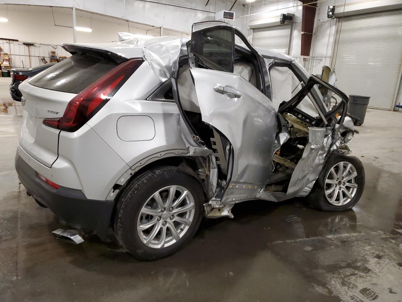 Cadillac XT4 Luxury Image 2