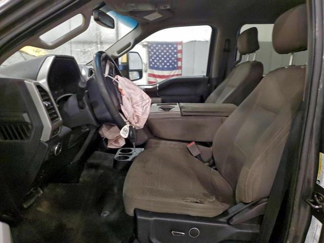 Ford F-250 Super Duty Image 6