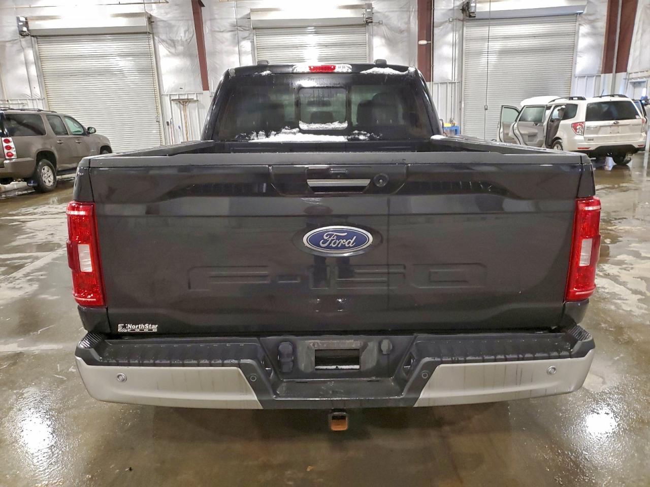 Ford F-150 Super Cab Image 9