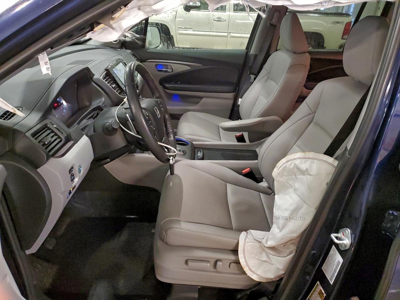 Honda Ridgeline Rtl-e Image 3